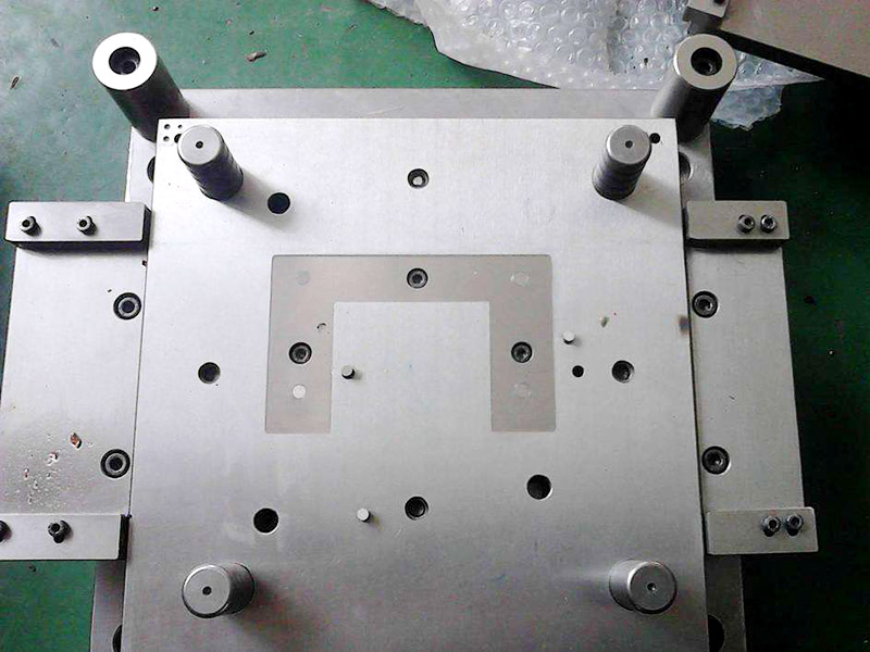 五金模具加工需要多長時(shí)間？